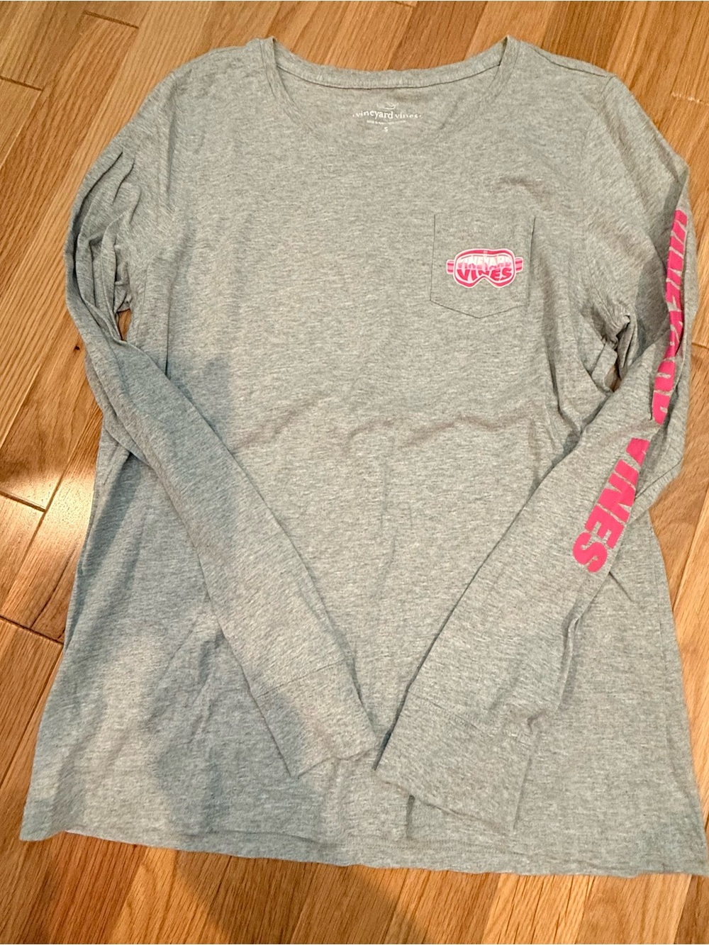 Like NewVineyard Vines Light Gray Long Sleeve Tee with Pink Logo and Sleeve Text